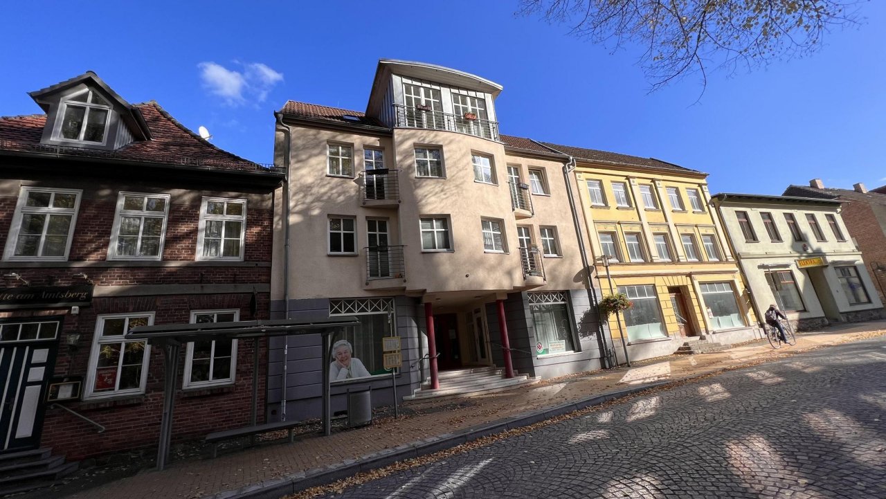 Erweiterbare Pflegeimmobilie in zentraler Lage von Wittenburg