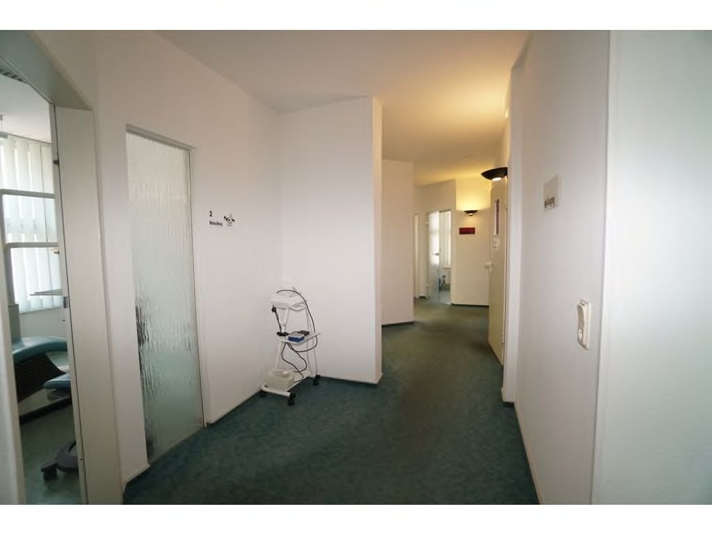 ETW - Etage mit Potenzial! 146 m² Wfl. u. 8,5 Zimmer – Ohne Bank finanzierbar!