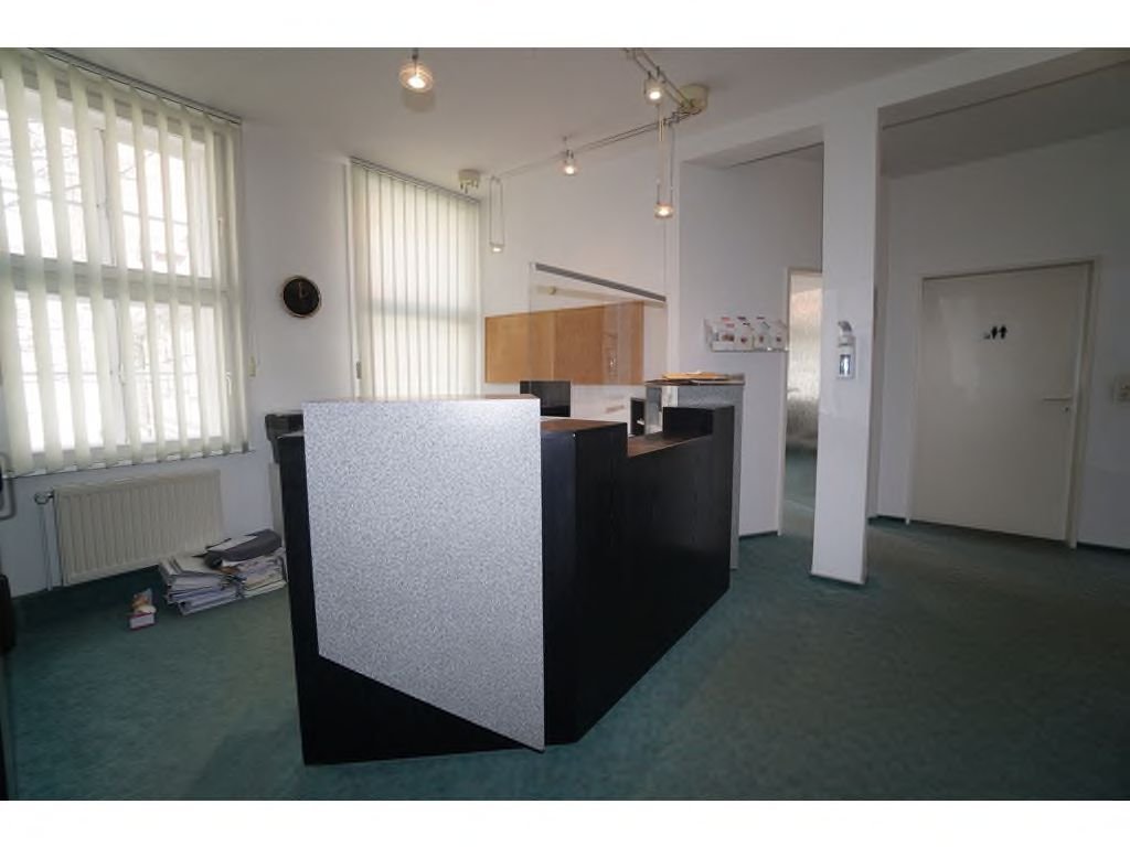 ETW - Etage mit Potenzial! 146 m² Wfl. u. 8,5 Zimmer – Ohne Bank finanzierbar!