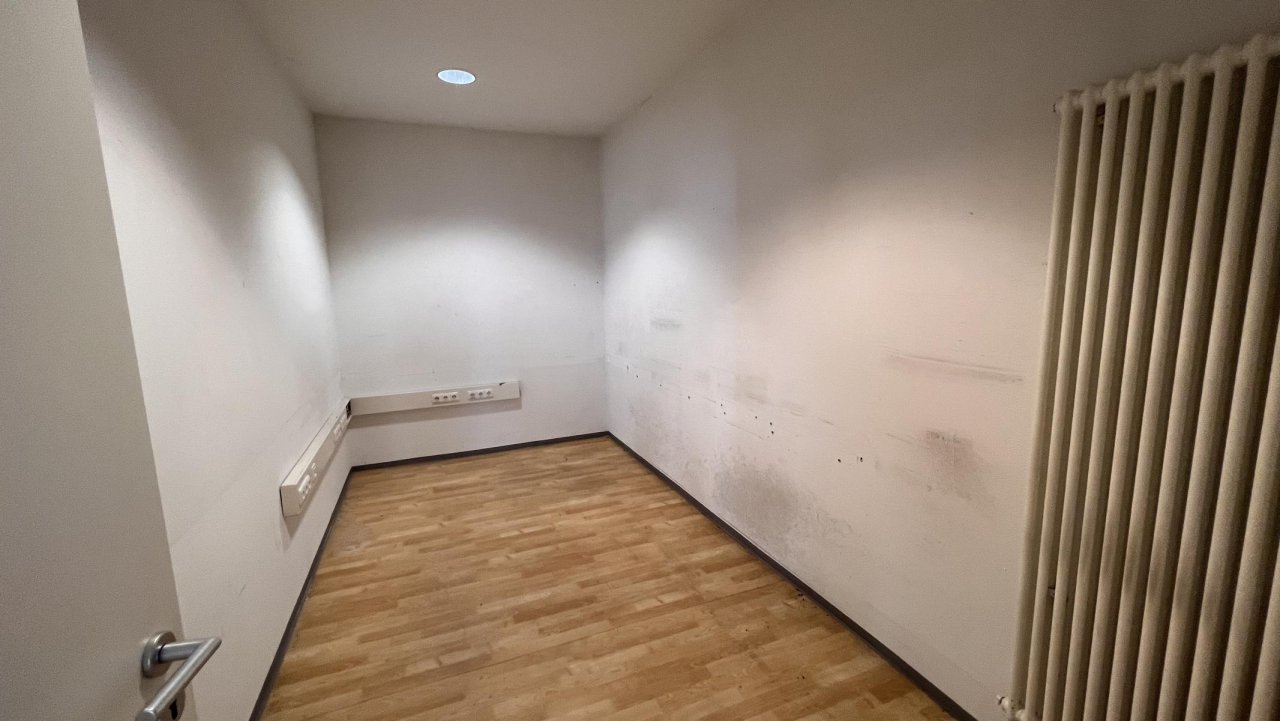 Laden (ca.154 m²) plus Nebenräume (ca. 34 m²) im Zentrum von Osterode