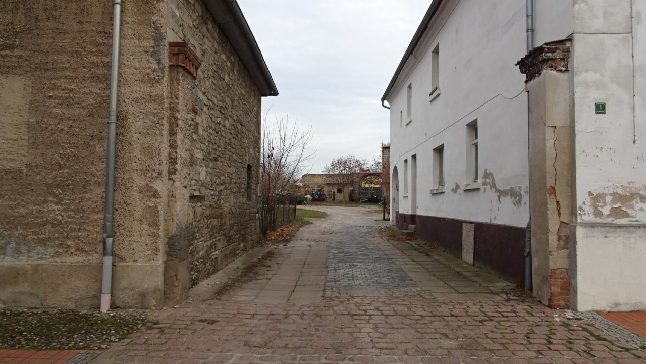 MIETKAUF MÖGLICH! Ehemaliger Gutshof Nh.Köthen, Info auf www.gutshof-kpl.de