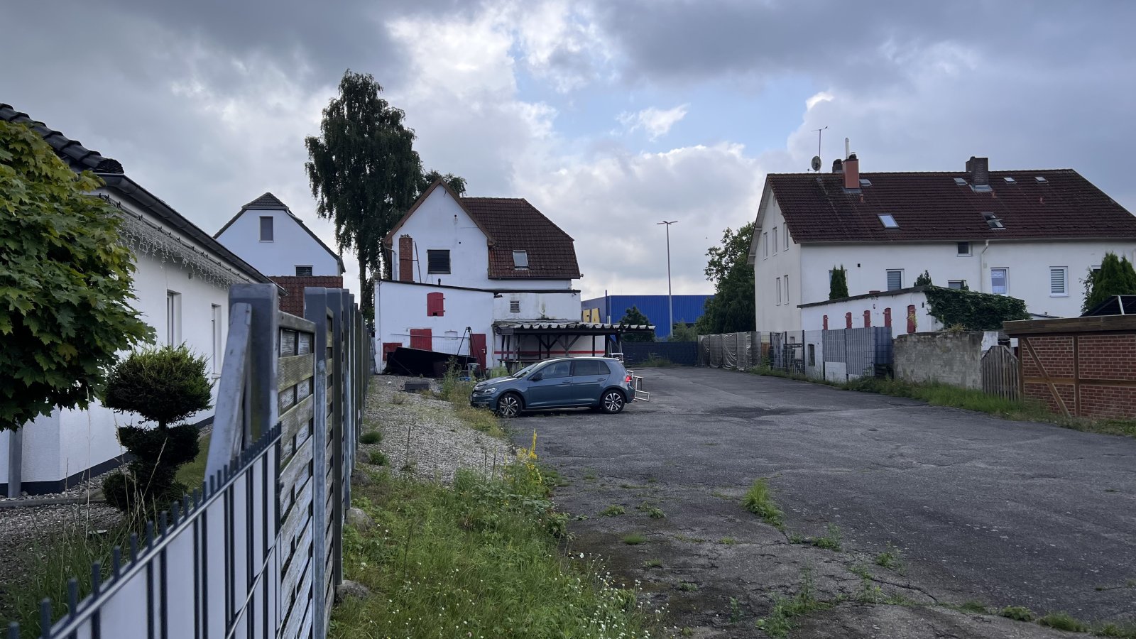 Traumhaftes Grundstück mit vielseitigem Potenzial in Lübeck Dänischburg