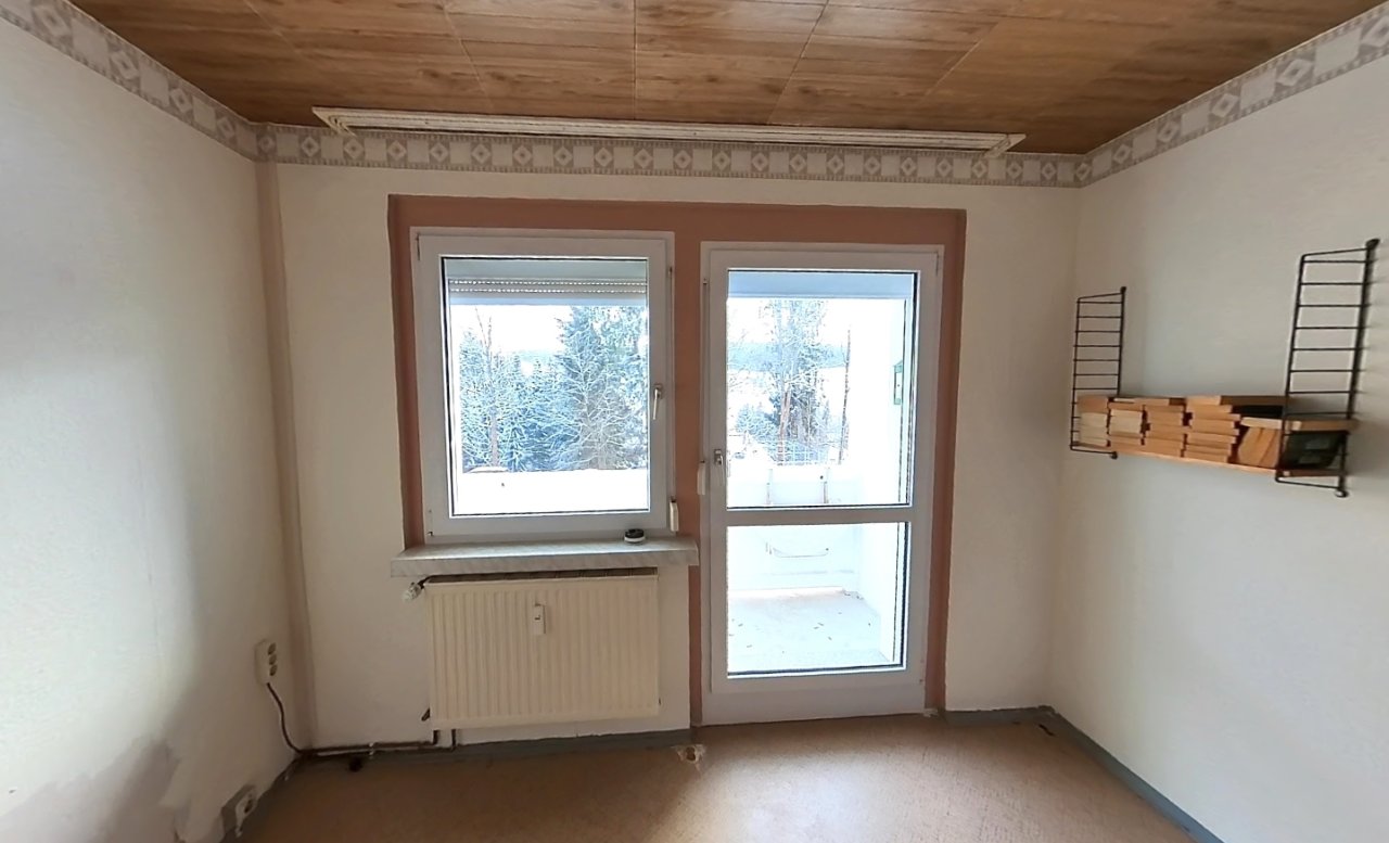 Schlafzimmer mit Ausgang zur Loggia Schlafzimmer mit Ausgang zur Loggia