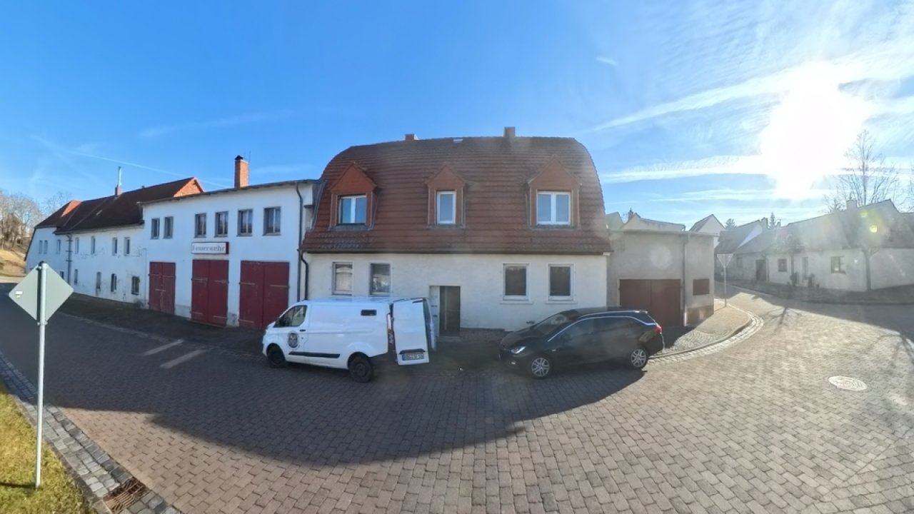 Straßenansicht Straßenansicht